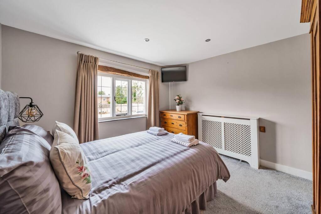 Fox Cottage, Within 5 Min Walk Of Bicester Village Exterior foto